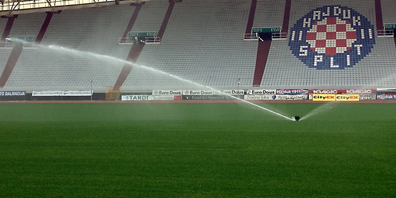 Travnjak spreman, Bijeli s nestrpljenjem iščekuju i prvi trening...
