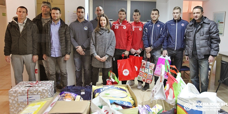 Splitski sportaši i novinari donirali beskućnicima više od 2 tone hrane!