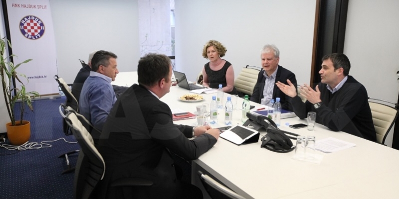 Zajedničko priopćenje nakon sastanka čelnika Hajduka i HNS-a