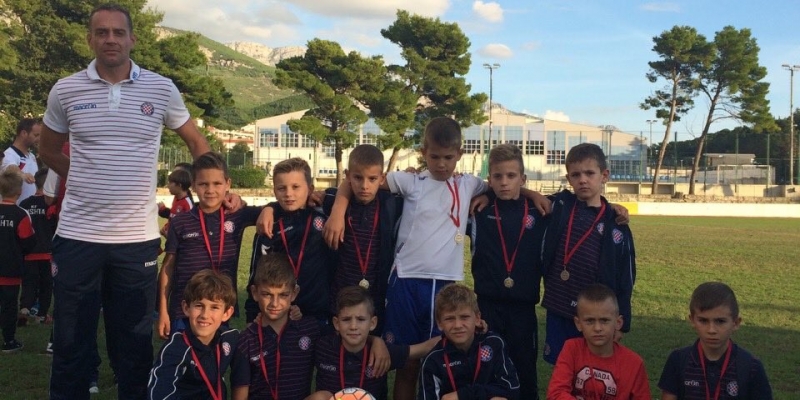 Mlađi početnici drugi na turniru u Makarskoj