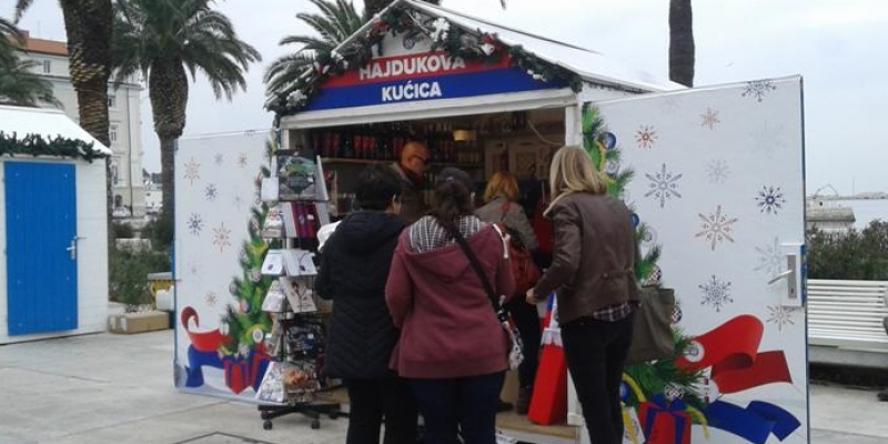 Posjetite Hajdukovu kućicu na Rivi