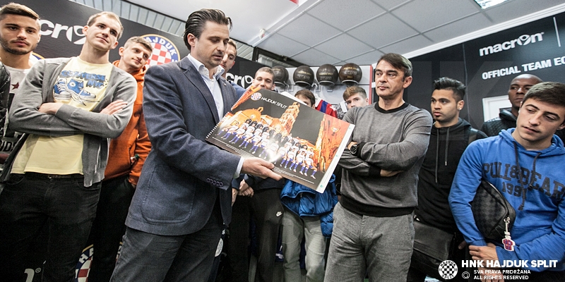 Hajduk presented official 2016 calendar