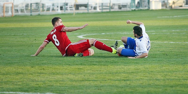 Medical team busy with injured players