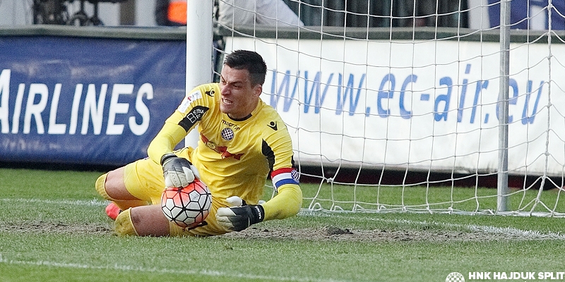 Lovre Kalinić branio cijelu utakmicu protiv Mađarske