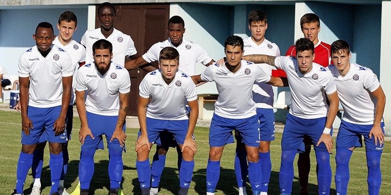 Hajduk II pobijedio Solin, u subotu igra u finalu turnira u Otoku