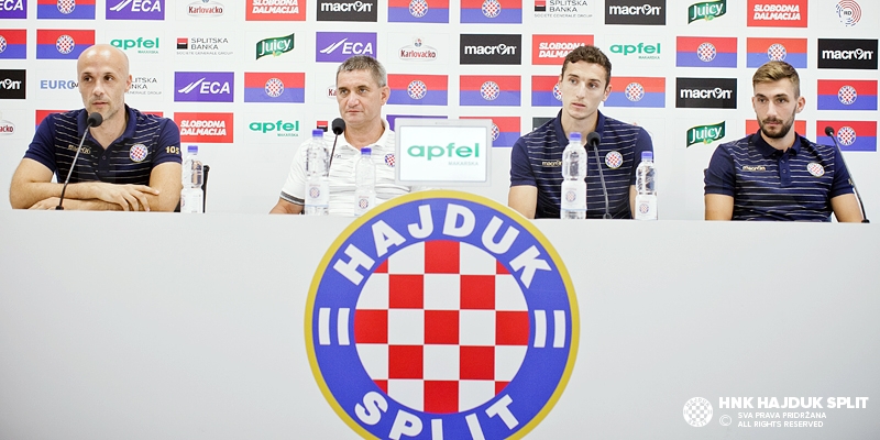 Trener Pušnik te strijelci Sušić i Nižić o Maccabiju, Oleksandriji, Istri 1961...