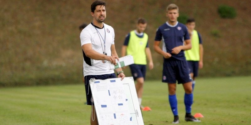 Hajduk II danas gostuje u Vinjanima