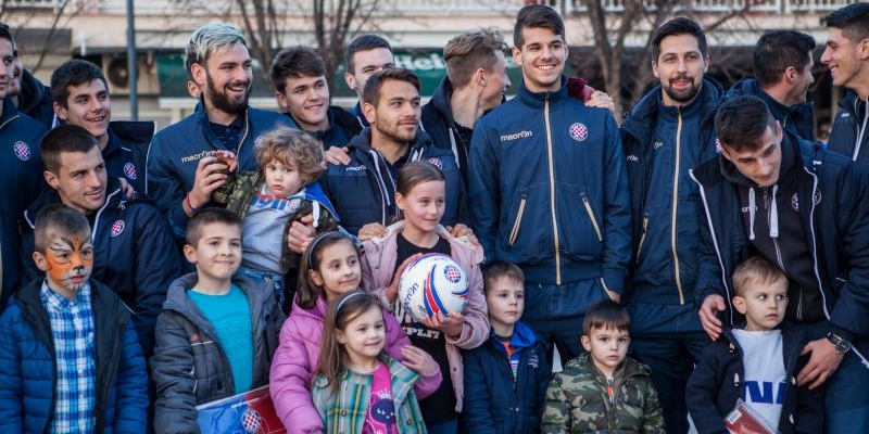 Hajdukovci se družili s navijačima u Čapljini i Gabeli