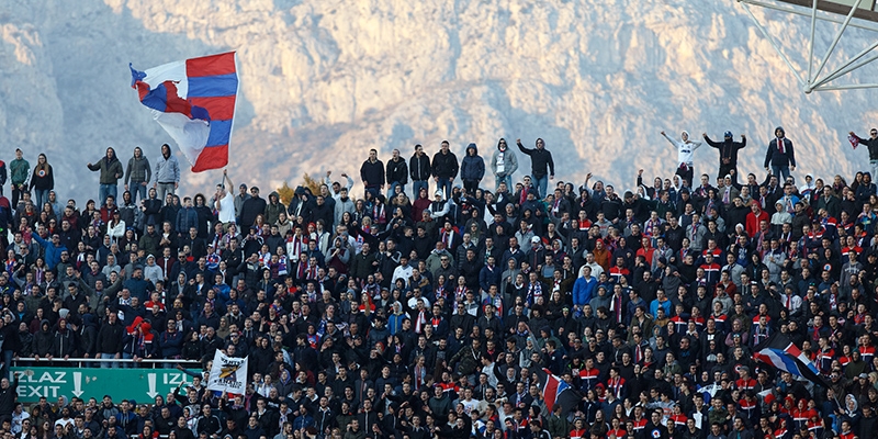 Hajduku dvije utakmice bez publike i novčana kazna