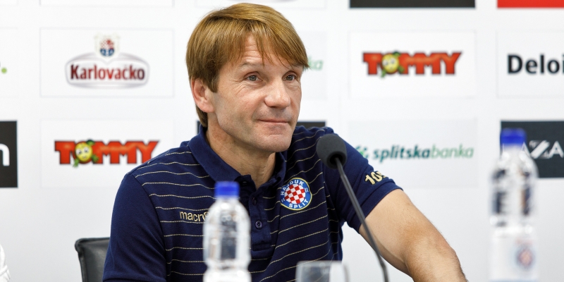 Konferencija za medije trenera Carrilla u povodu završetka sezone