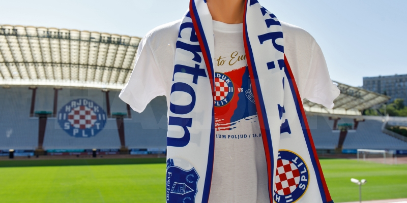 U prodaji limitirana kolekcija majica i šalova za utakmicu Hajduk - Everton