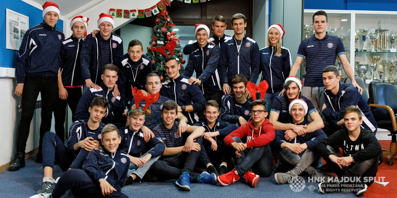 Youth Academy players brought holiday spirit at Poljud