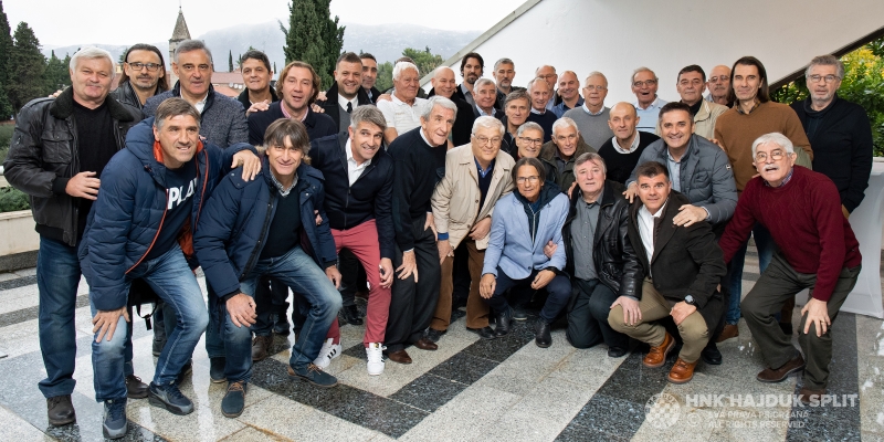 Brojni veterani i sponzori na tradicionalnom božićnom domjenku Hajduka