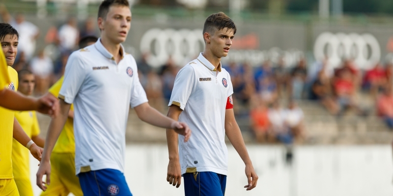 Deset Hajdukovih juniora priključeno drugoj momčadi