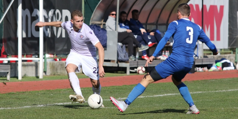 Sinj: Junak - Hajduk II 3:2