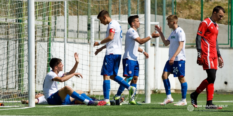 (VIDEO) Juniori Hajduka pobijedili Sesvete s 4:0
