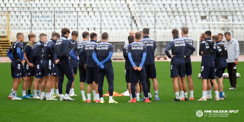 Trener Dambrauskas odradio posljednji trening uoči premijere na klupi Bijelih