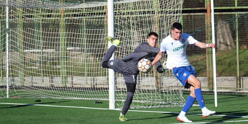 Juniori gostuju kod Orijenta 1919