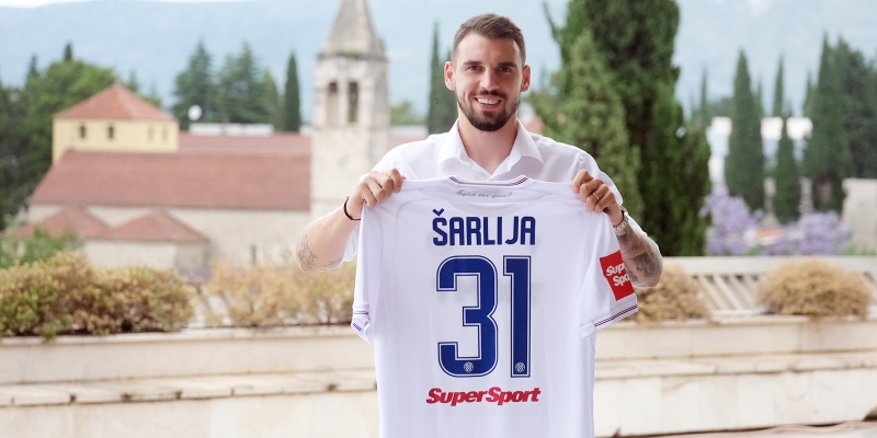 Prvo pojačanje u ljetnom prijelaznom roku: Hajduk potpisao stopera Zvonimira Šarliju!