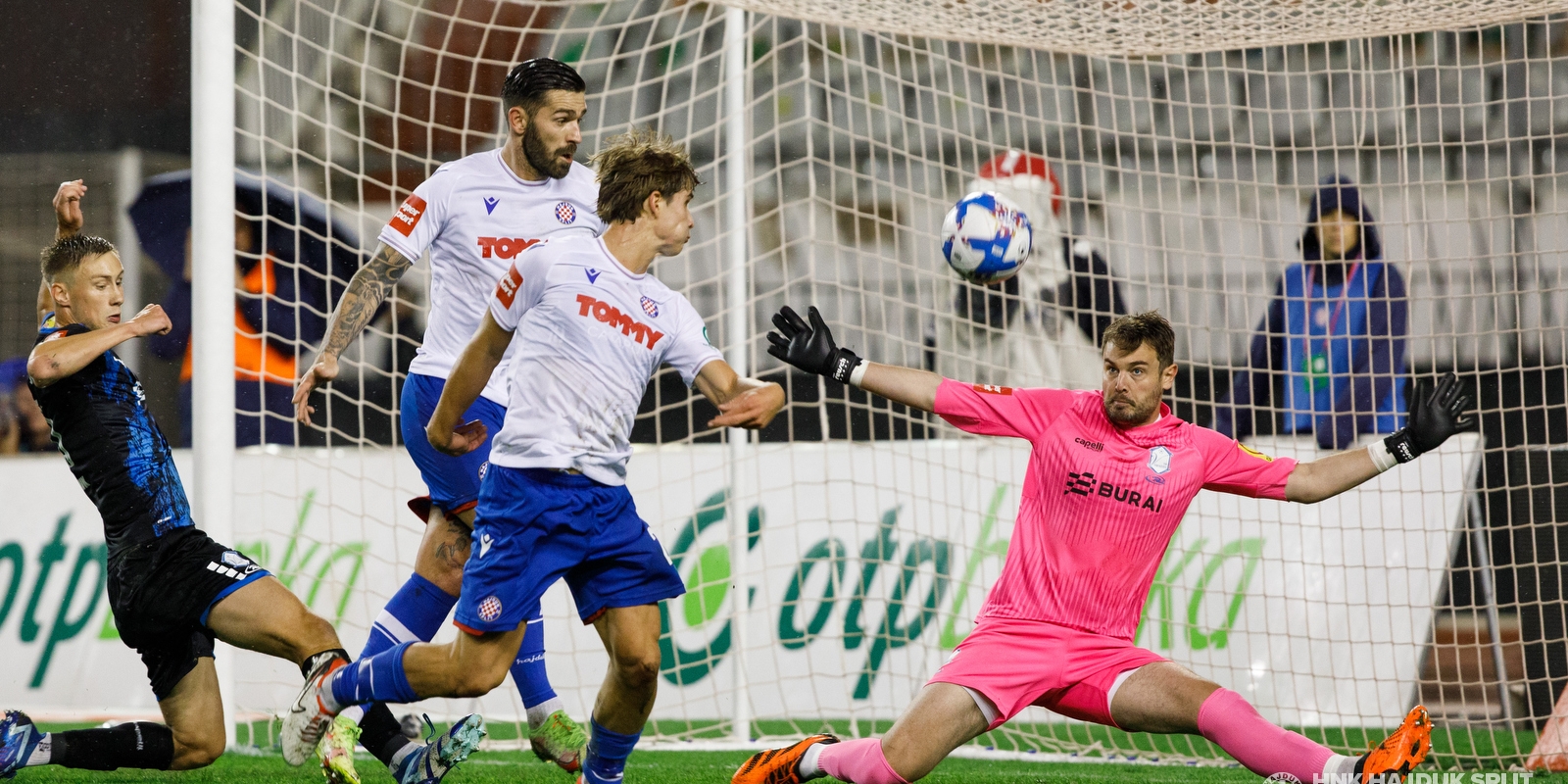 Hajduk danas od 18 sati igra protiv Varaždina na Poljudu!