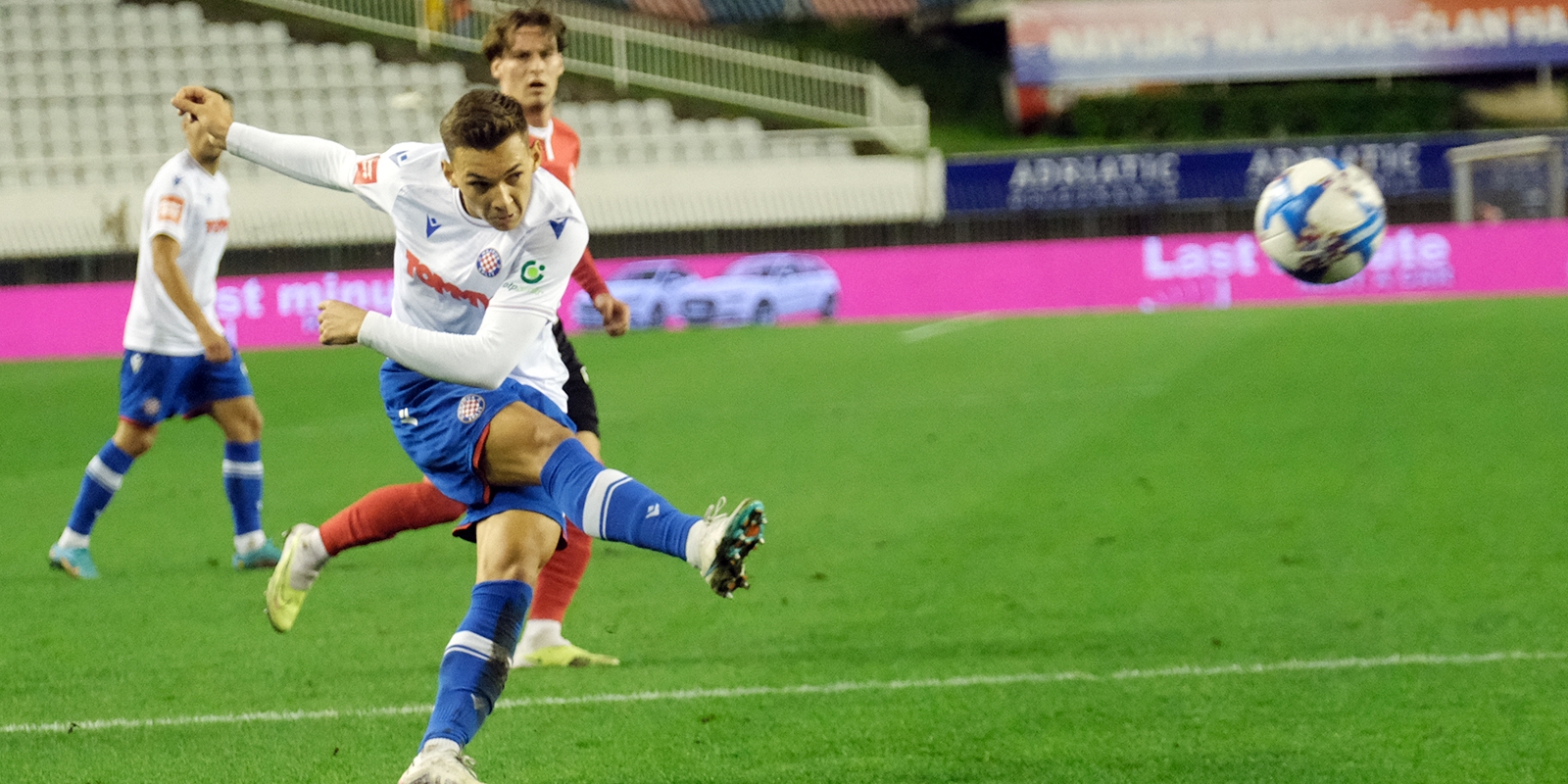 Hajduk danas od 17.10 sati igra protiv Lokomotive na Poljudu!