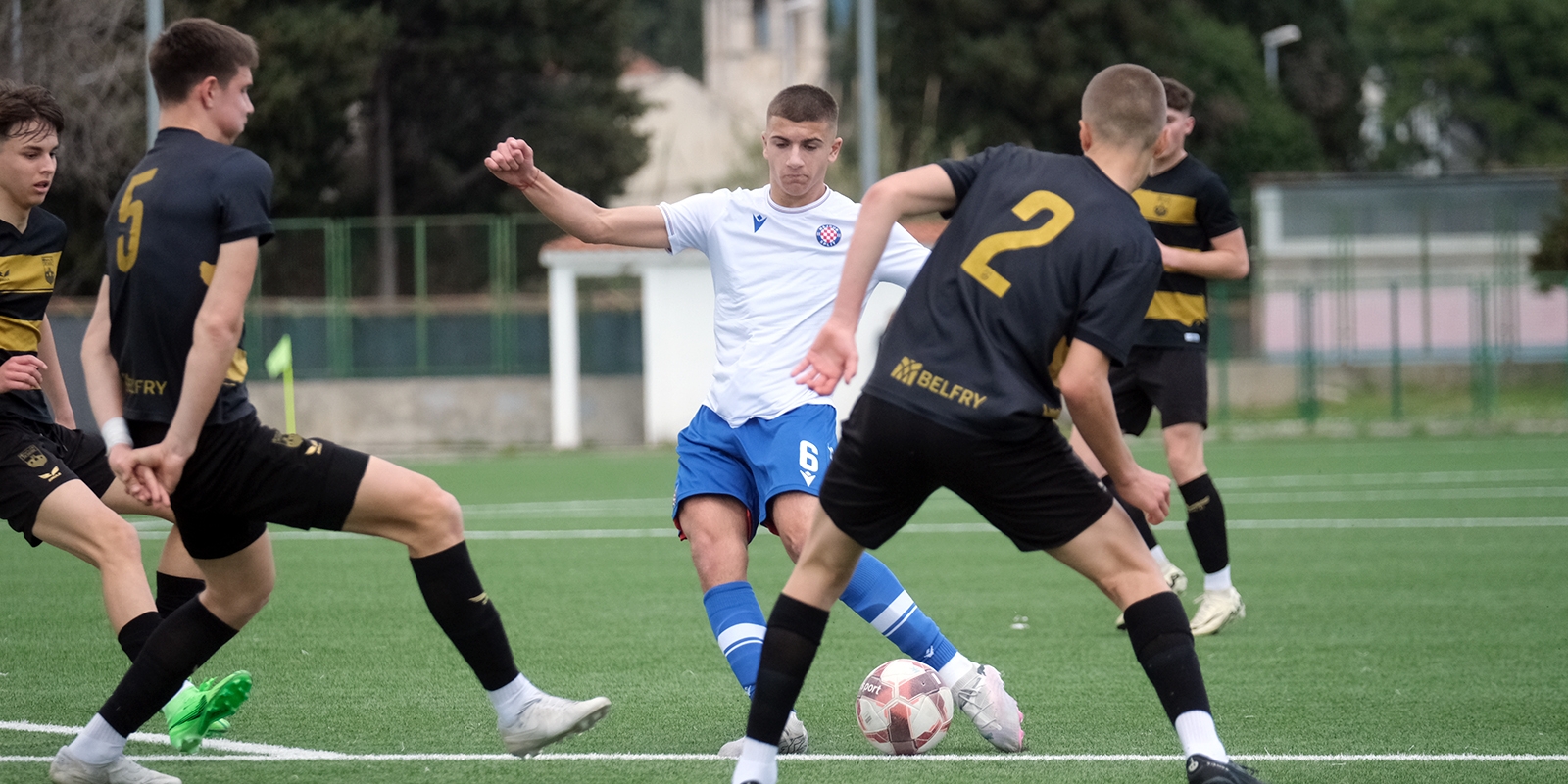 Vojvodić strijelac za U-17, Durdov asistent