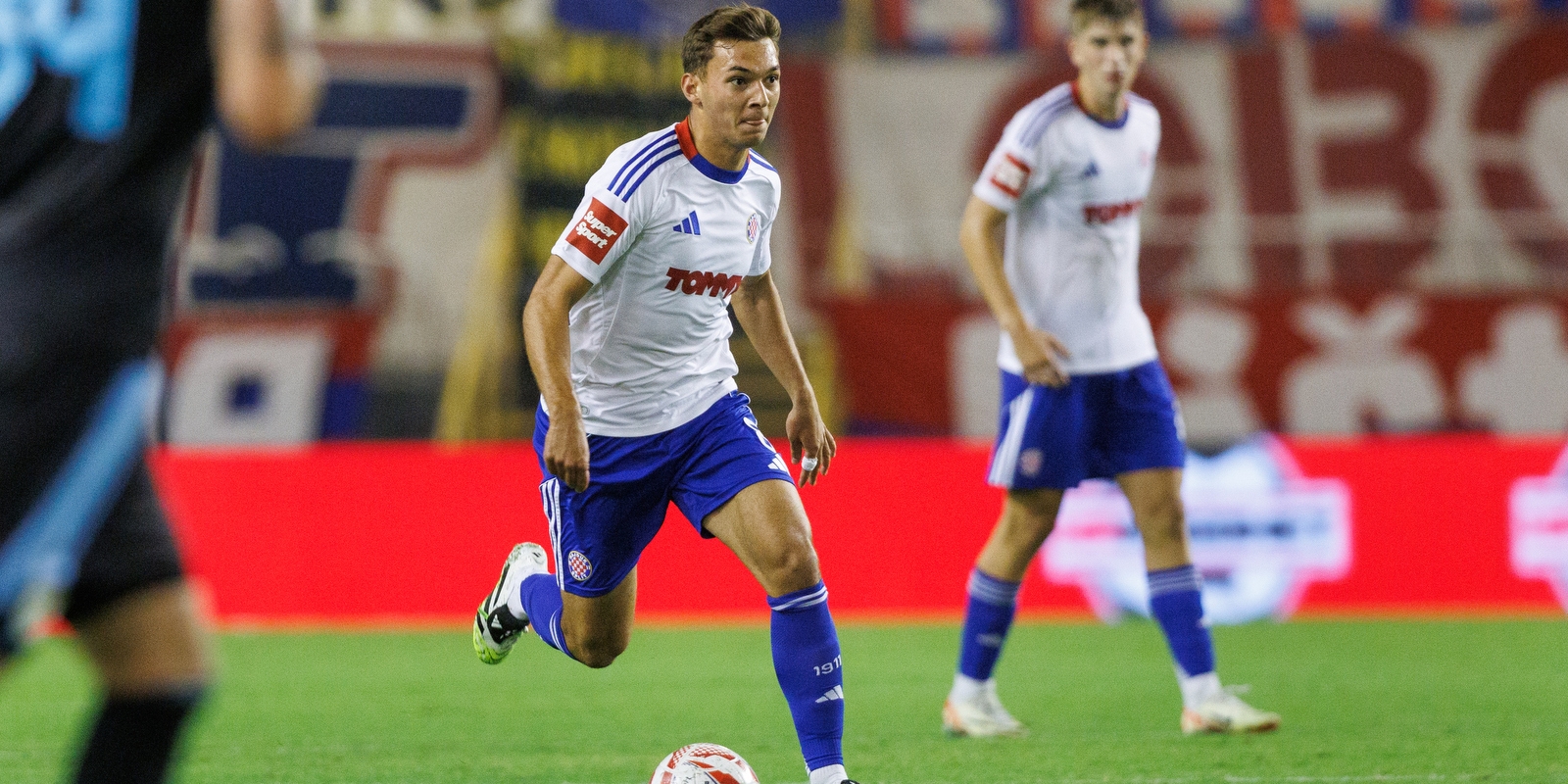 Sigur strijelac za Kanadu, nastup Pajazitija za Albaniju