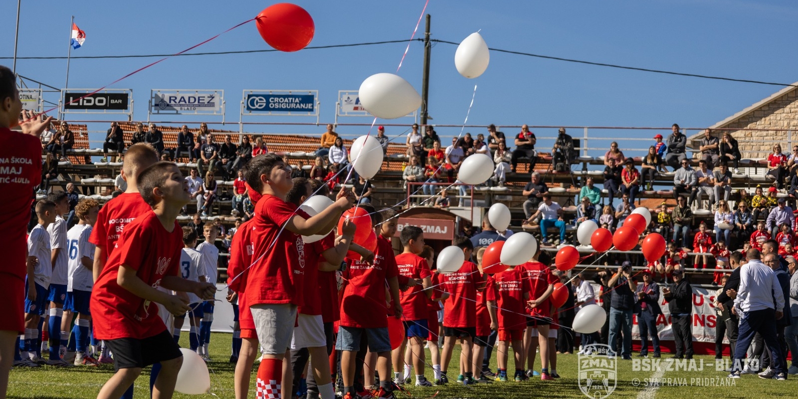 Nogometna škola BŠK Zmaj iz Blata na Korčuli svečano imenovana po velikanu Hajduka Anti Žanetiću