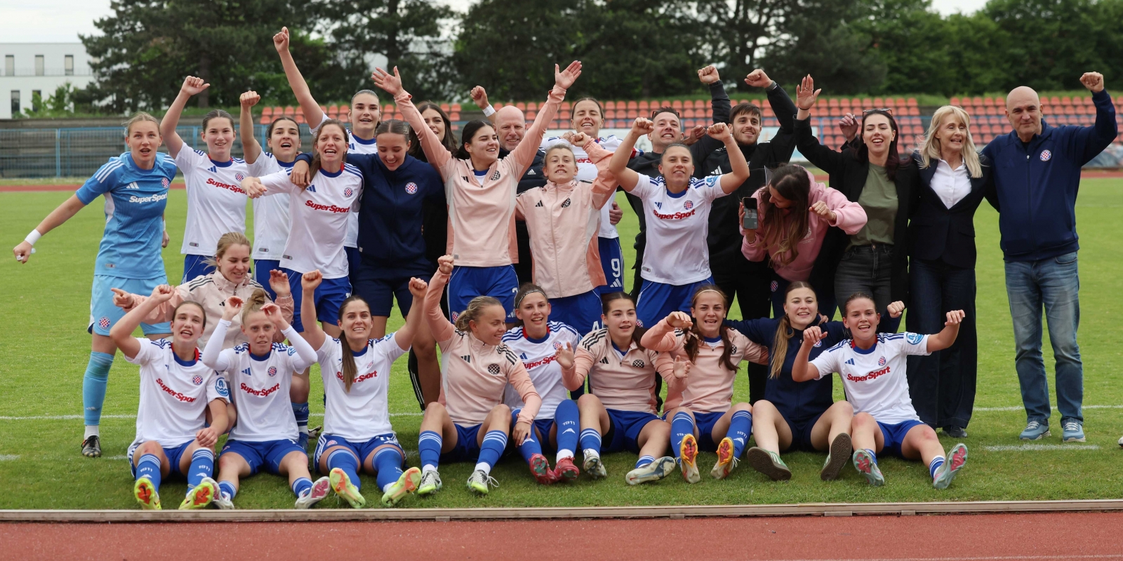 TITULA!!! IZNAD SVIH – HAJDUK!!!